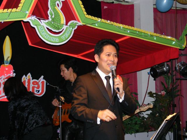 promotiondvdlao131208Paris 049.jpg